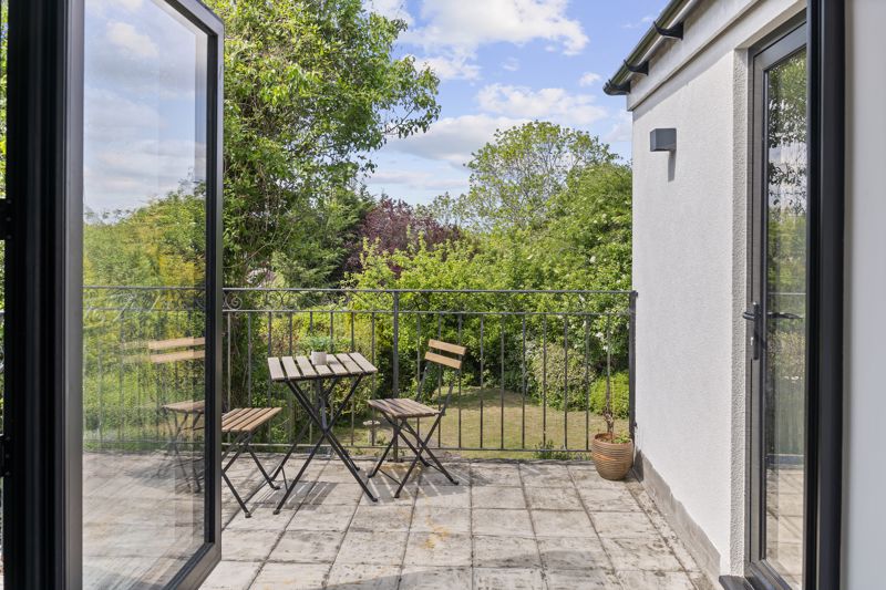 Patio- click for photo gallery